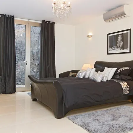 Puerto Del Carmen Sleeps 8 Pool Air Con Wifi فيلة *